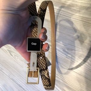Gap snakeskin belt - small